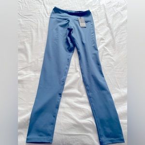 royal blue Ryderwear scrunch bum leggings